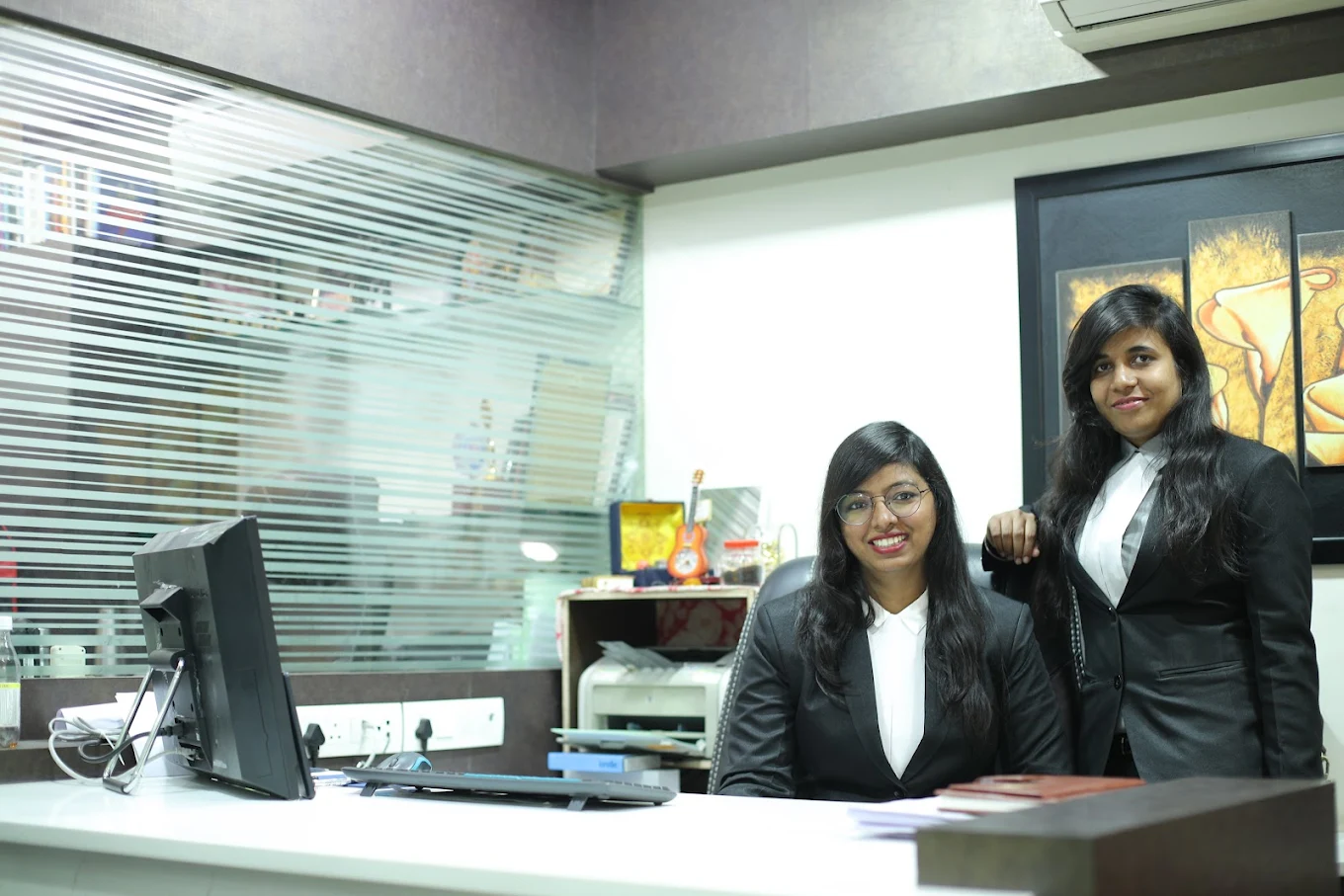 Advocate Sonal S. Tiwari  Law Firm background image