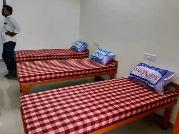 Srivari Boys Hostel background image