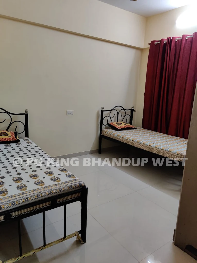 PG KING Hostel background image