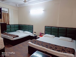 New Sunder Hotel background image