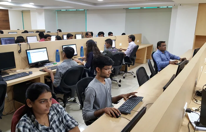 Shaligram Infotech IT Solutions Company image