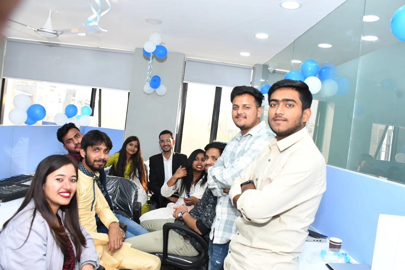  India Websoft - website design and development company india