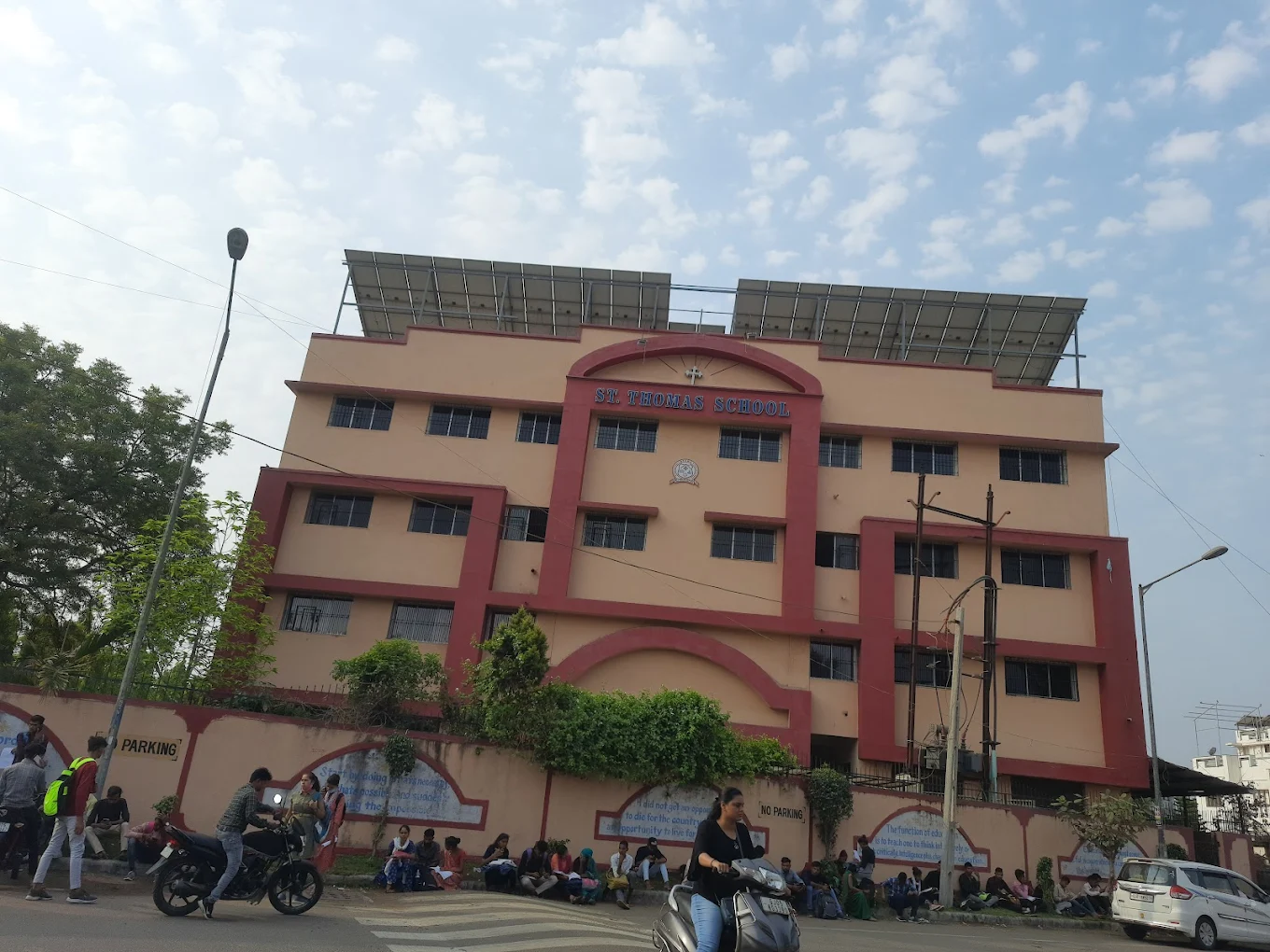 St. Thomas English Medium Higher Secondary  logo