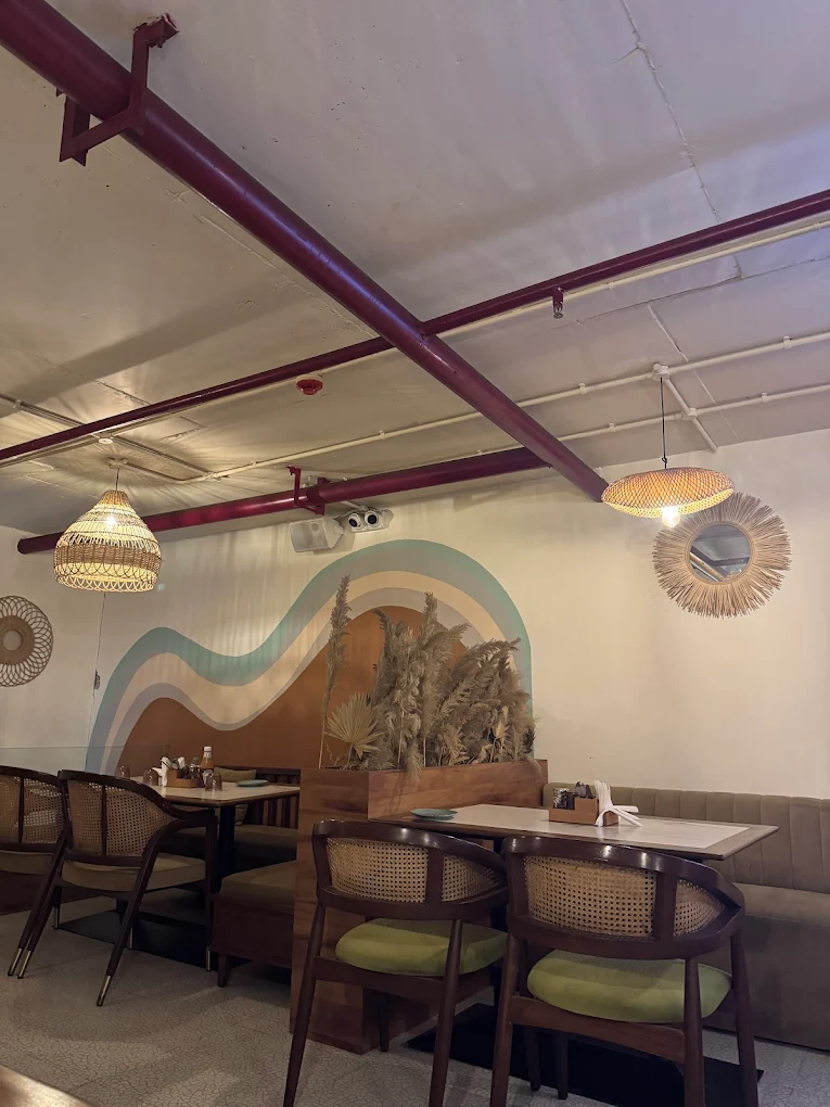Thyme & Whisk - Best Restaurant In Indore | Pure Veg Restaurant | Family Restaurant Logo