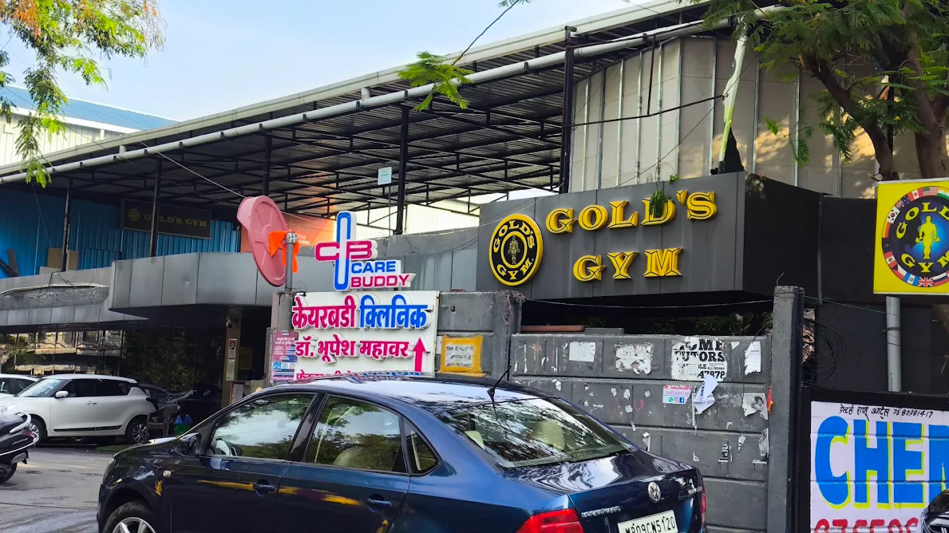 Gold’s Gym Vijaynagar Indore Logo